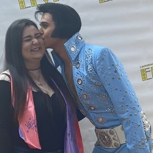 Meet your Posher, Carly